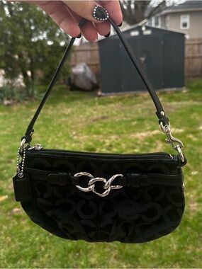 Coach Purse Brooke Op Art Black Ebony Wristlet